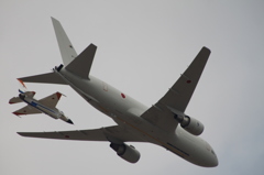 20150315小牧_空中給油デモ1