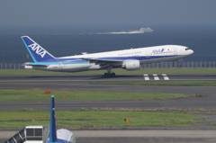 201508羽田_海と空の決闘