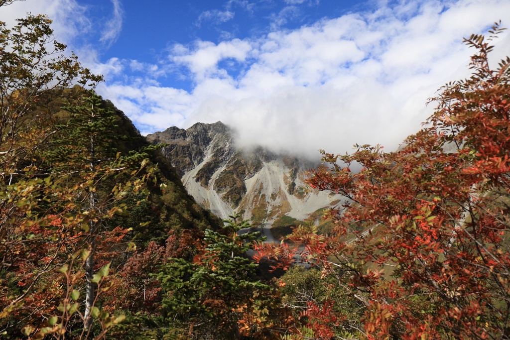 秋の穂高岳