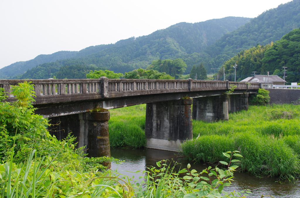 細い橋