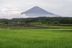 雨上がり雲の切れ間