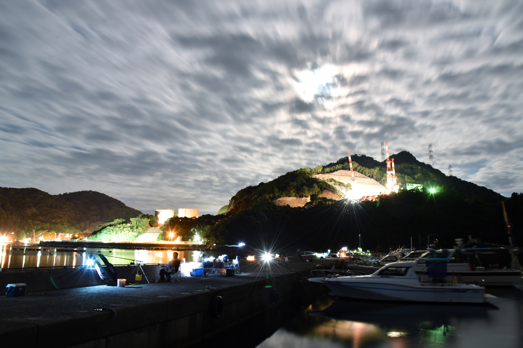 Dramatic fishing ground