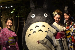 モデルさんとトトロ