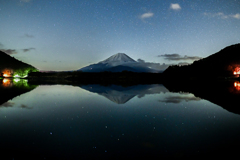 星降る精進湖