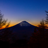 夜明けの富士