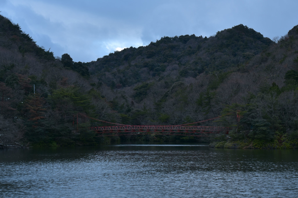 みぞれ交じりの夕暮