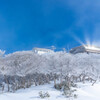 凍る山頂レストラン