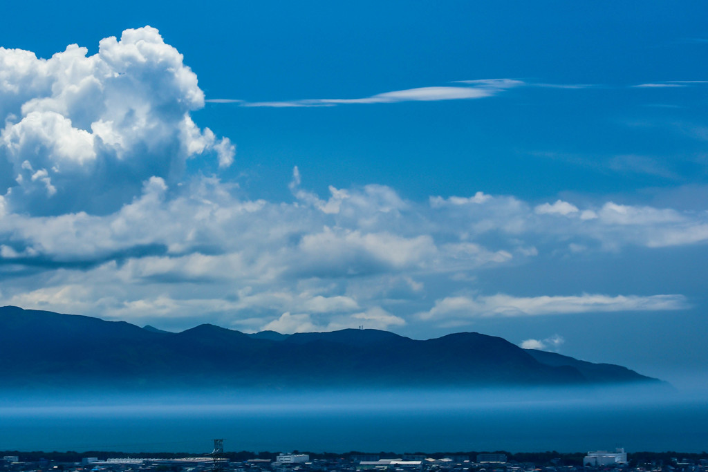 海から空へ　水の星