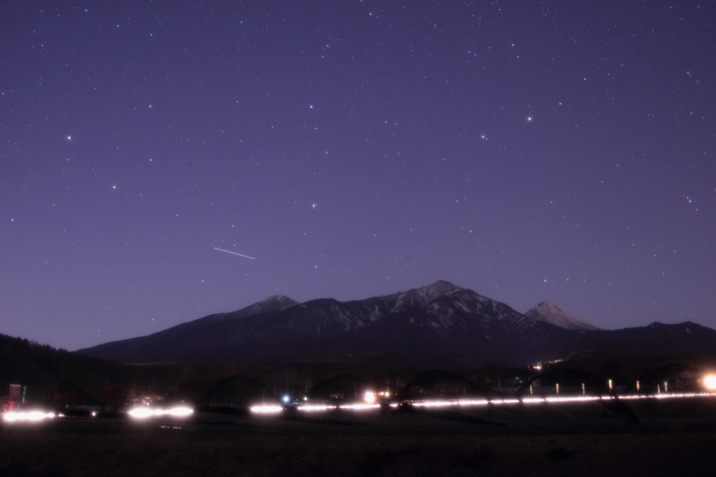 八ヶ岳と星