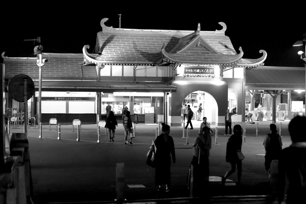 海岸近くの駅