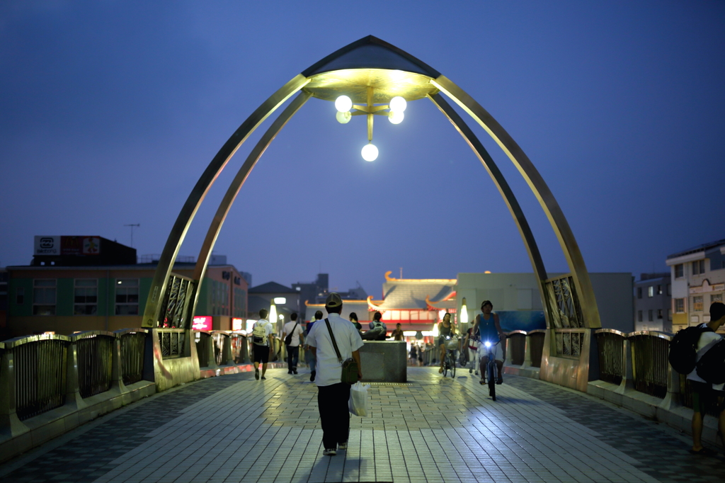竜宮へ続く橋