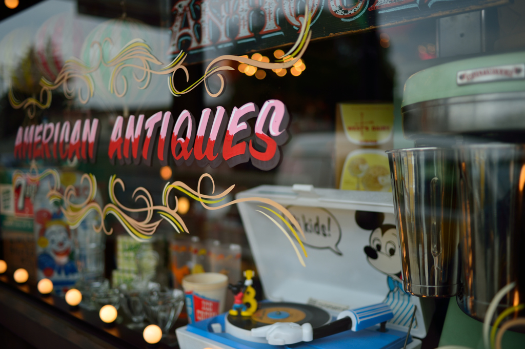 ANTIQUES