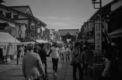 仲見世