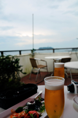 海とビールが恋しい