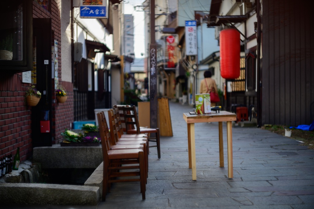 路地奥の光景