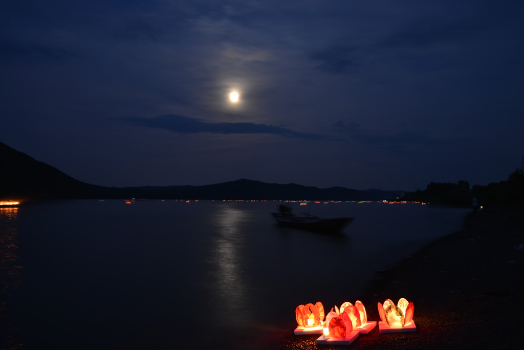 ホジェン族祭り