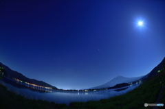 月夜河口湖