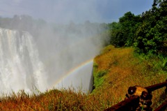 ヴィクトリアの滝虹