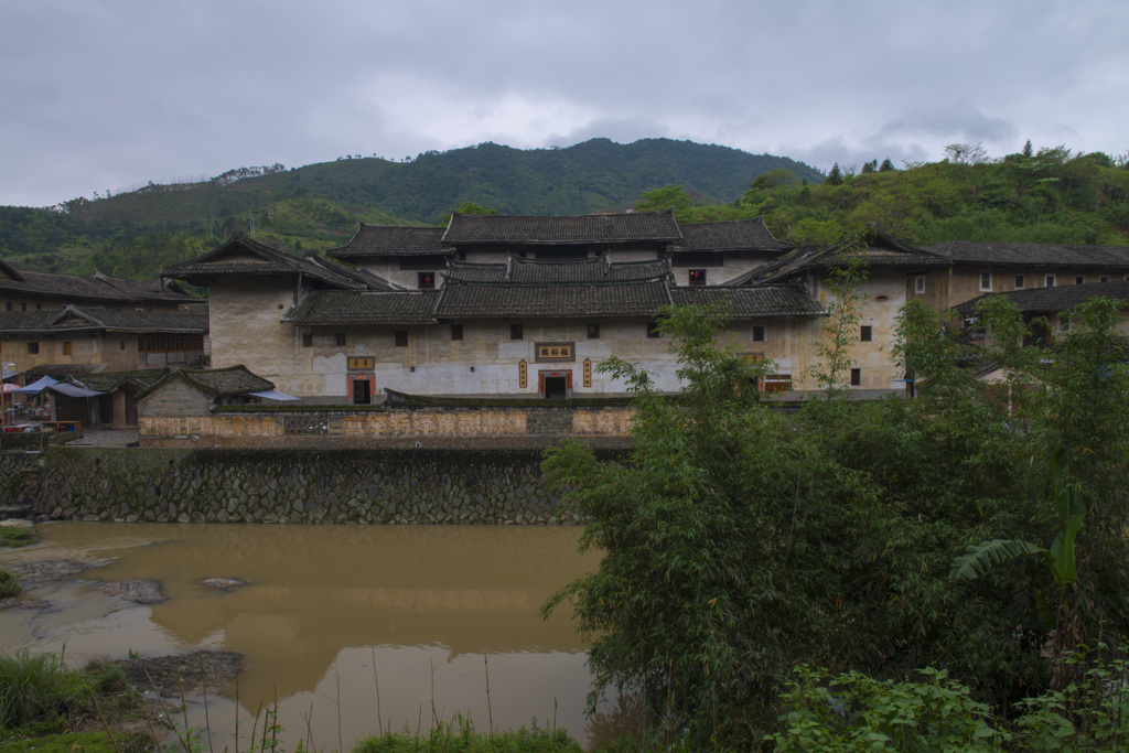 宮殿式土楼