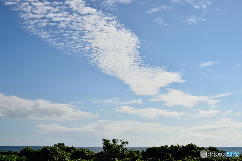 千里浜の空