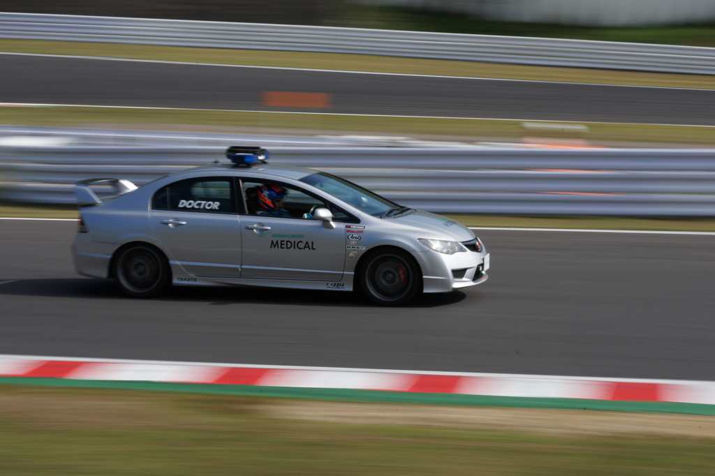 SUZUKA CIRCUIT MEDICAL CAR