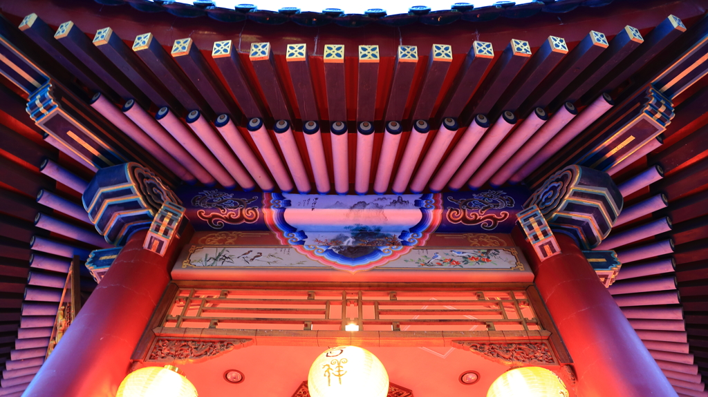 中華街東屋八注宝形造