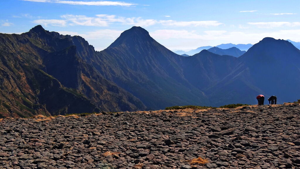 硫黄岳山頂