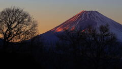 富士が見える夕暮れ