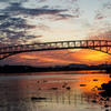 夕陽と境水道大橋