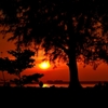 The setting sun of Bintul 1