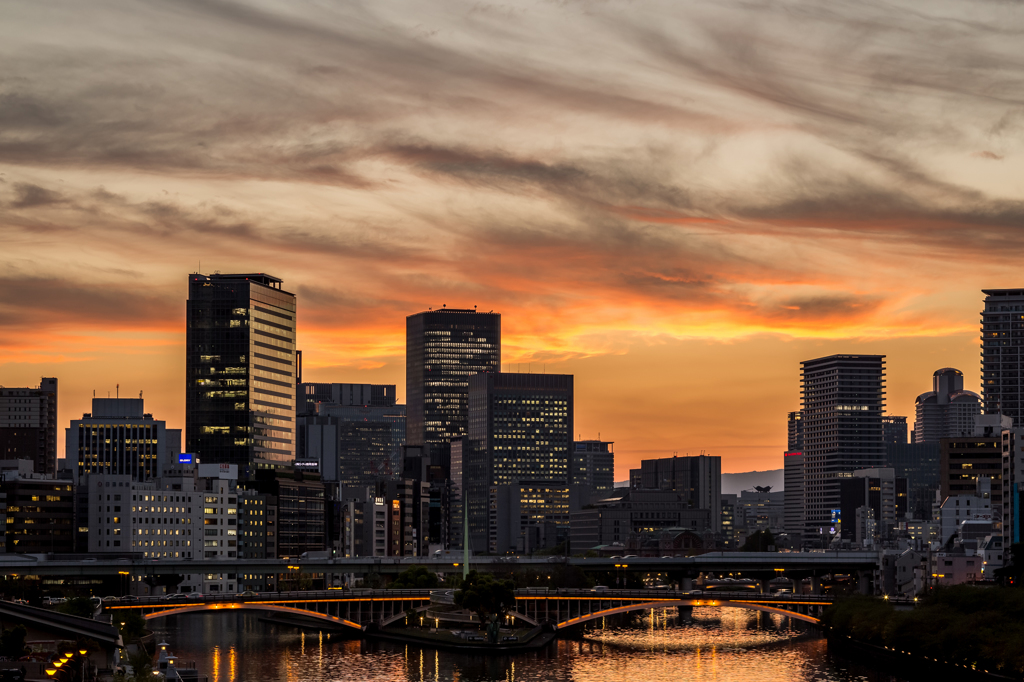 中之島の夕焼け。