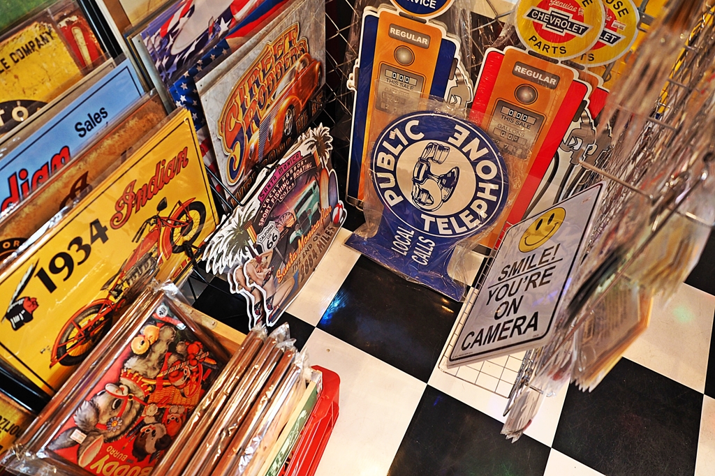 SMILE！YOU'RE ON CAMERA