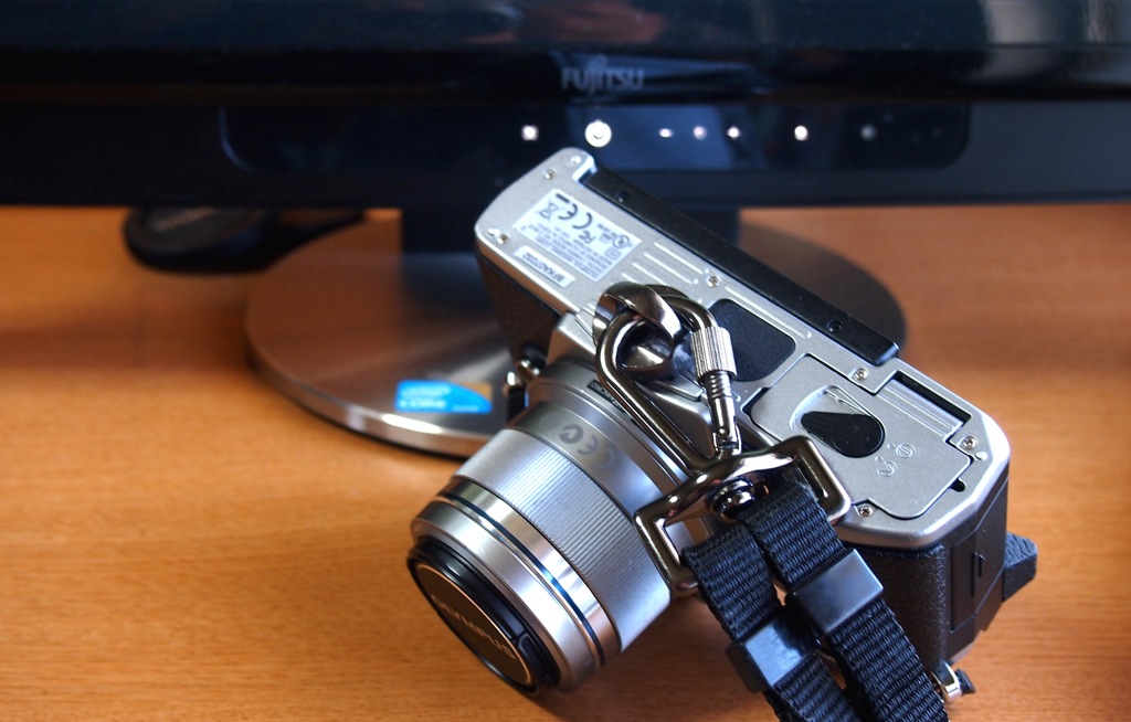 外で三脚 使わないし