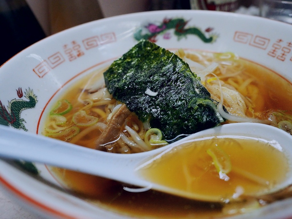 岐阜屋のラーメン 半端ない ^^