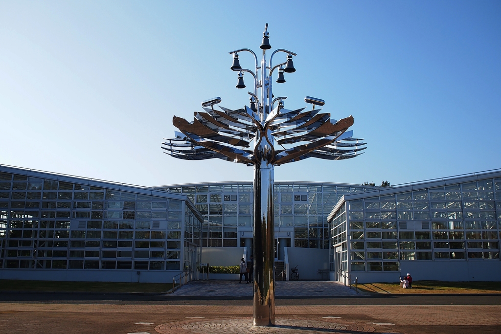 時を告げる ちょっとオンチなカリヨンの鐘