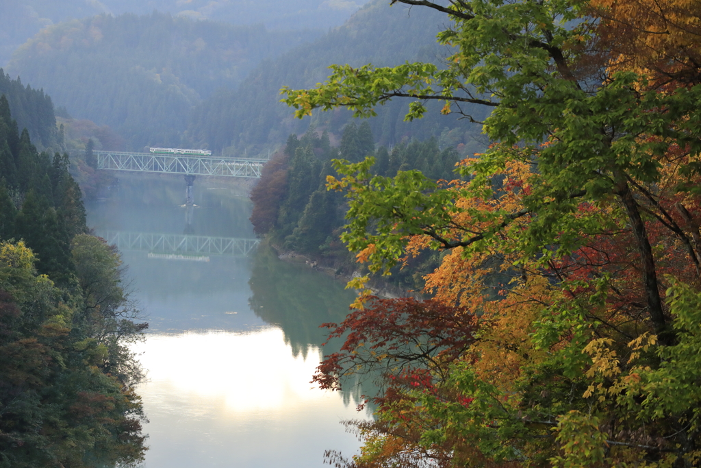 秋の只見線の旅