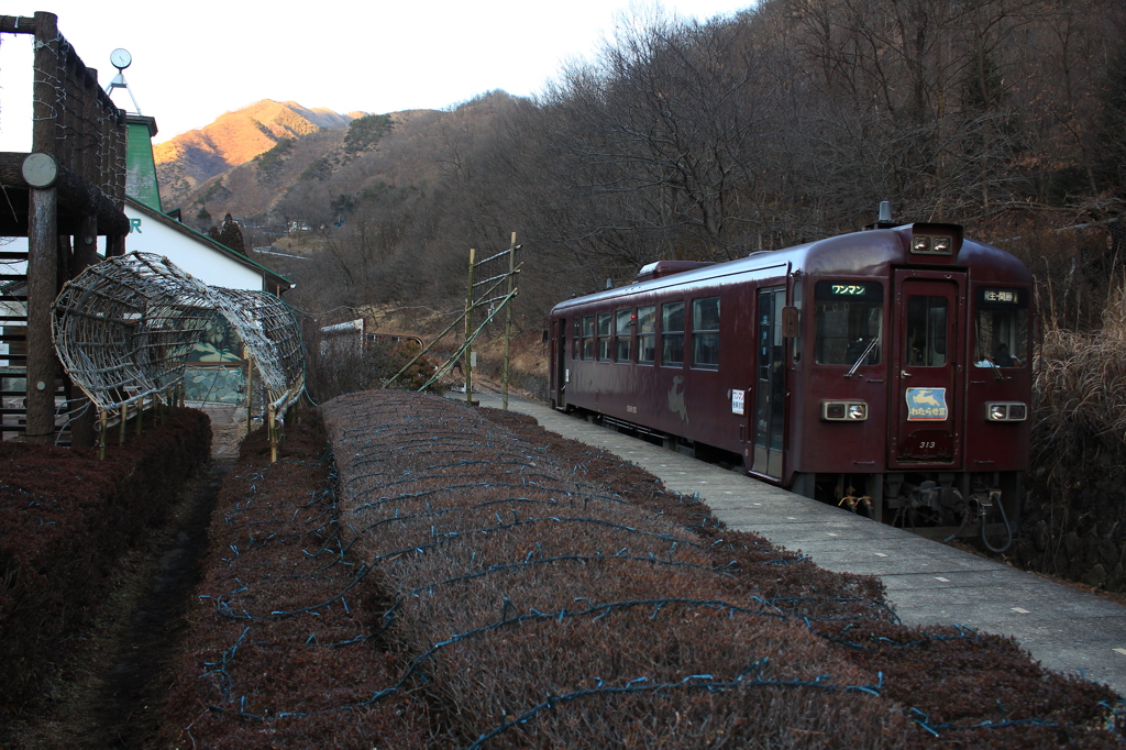 間藤駅風景