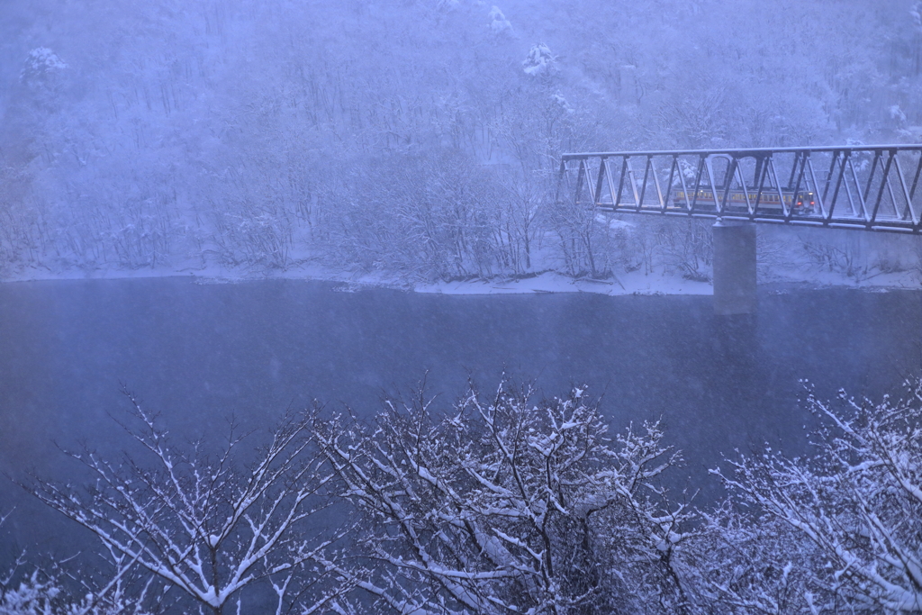 雪の野岩鉄道