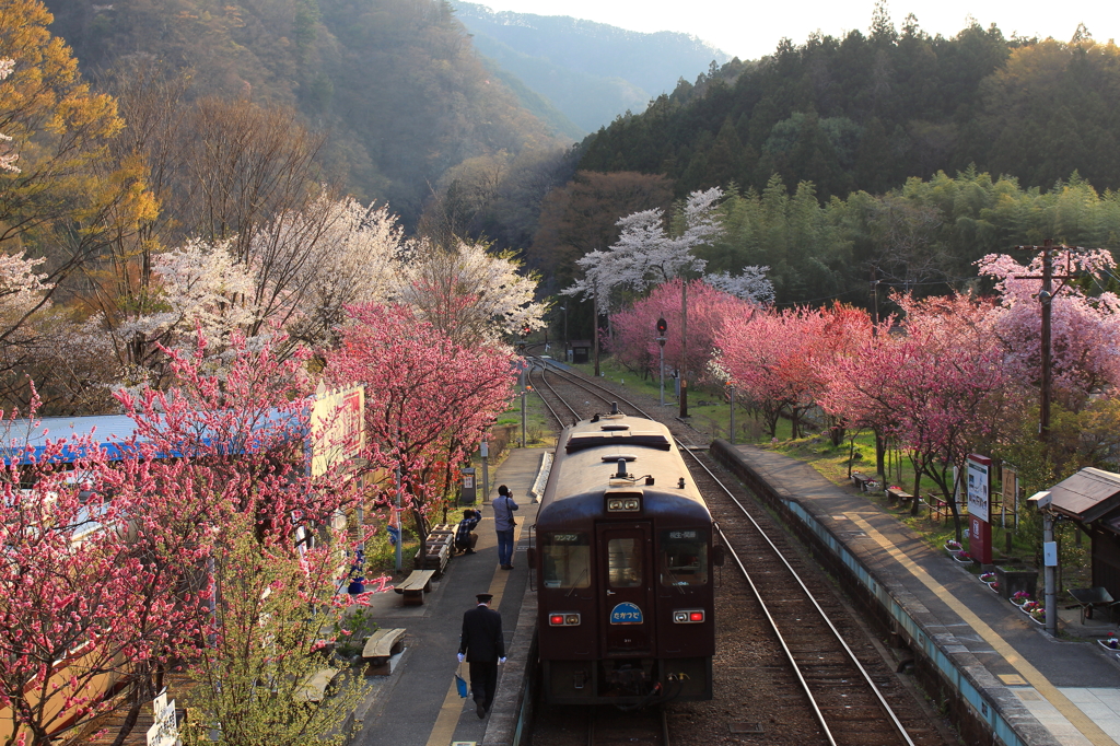 2014年 4月15日 神戸駅の風景
