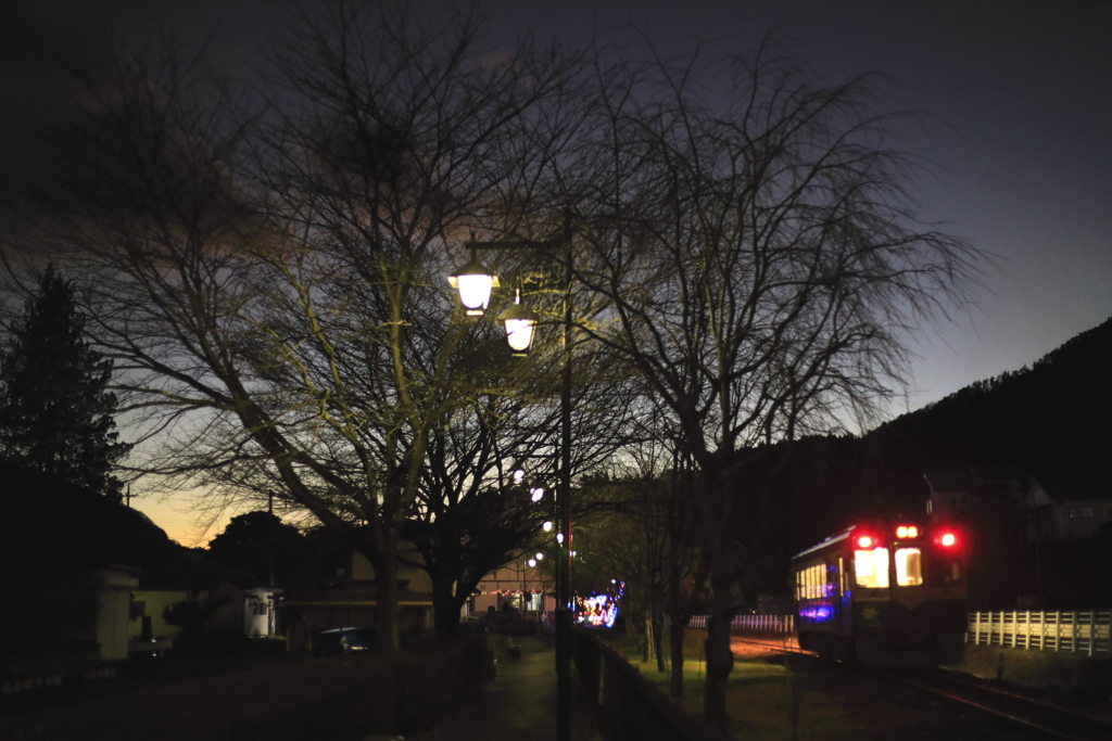 ある山里の夕暮れ