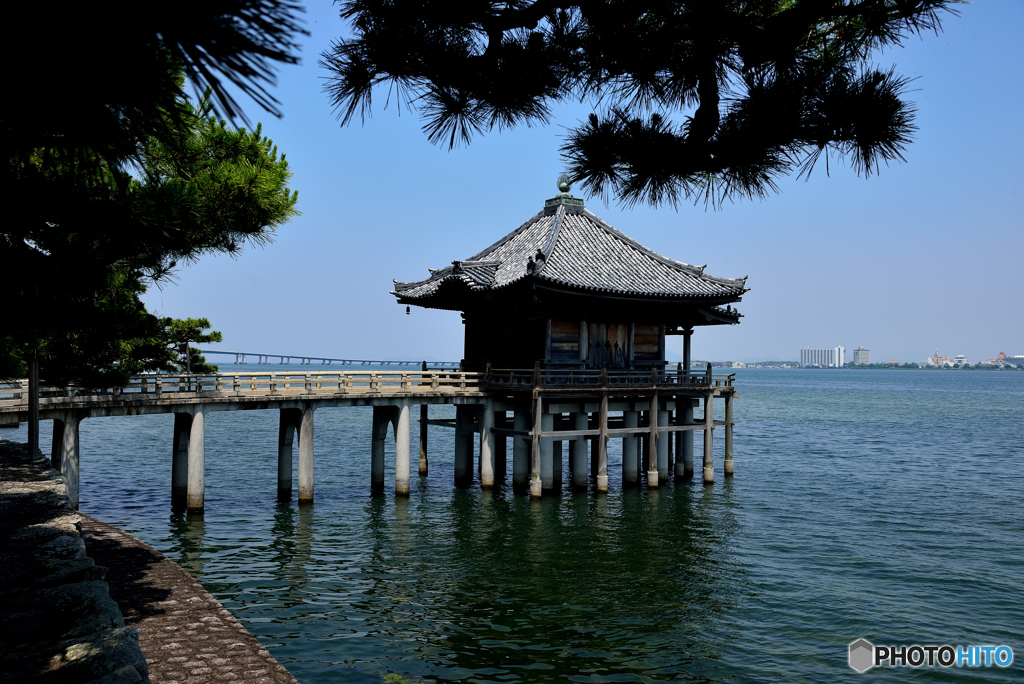 浮御堂