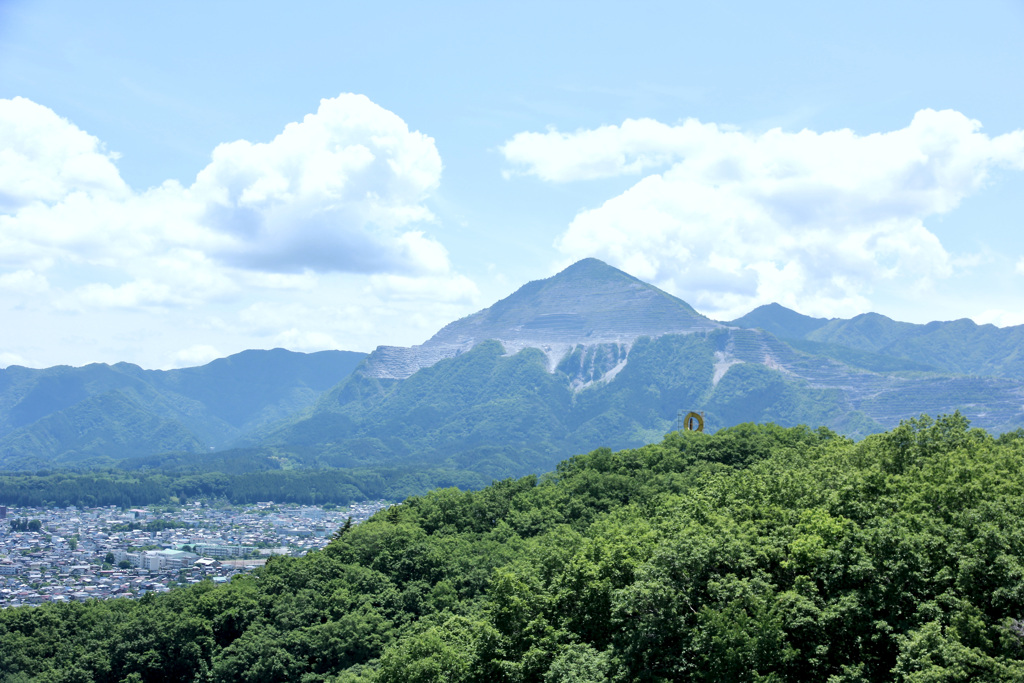 秩父ミューズパーク旅立ちの丘より