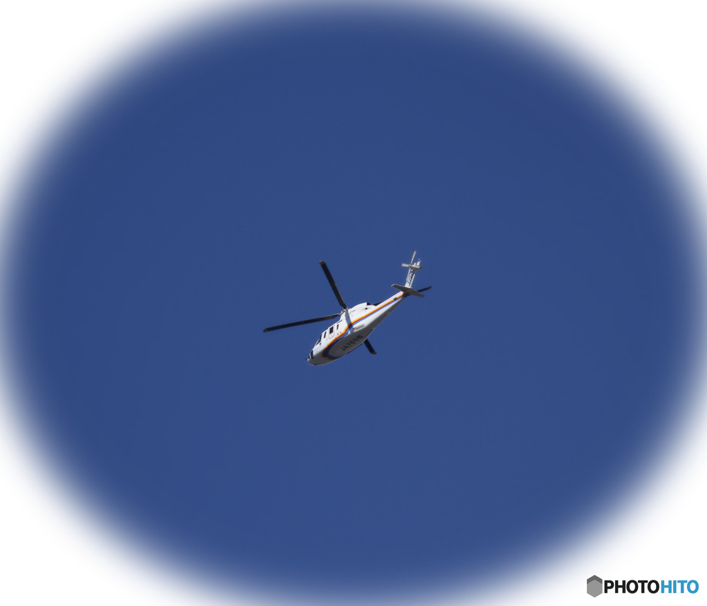 空を見上げると!
