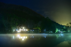 夜の金鱗湖③