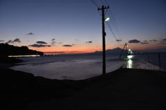 長部田海床路　夕暮れ満潮②