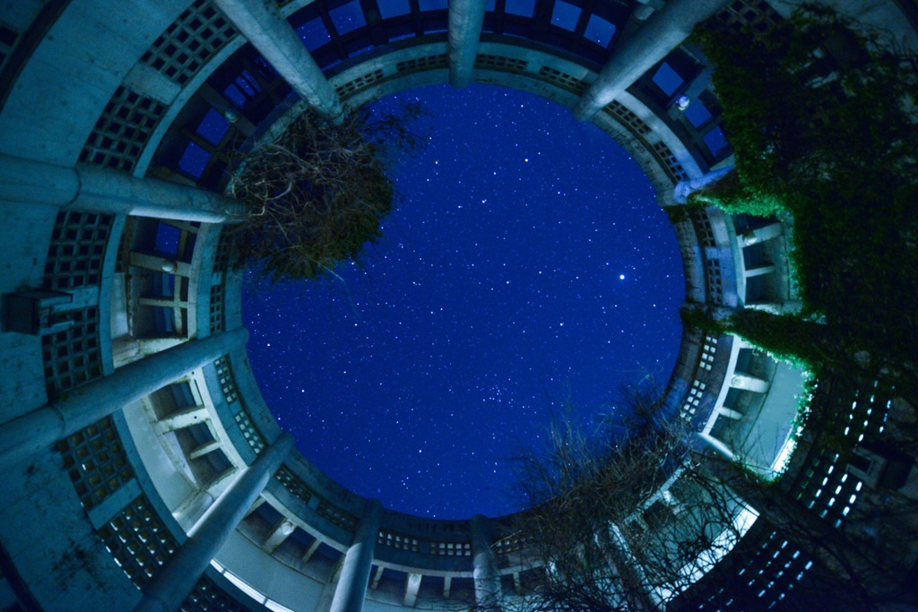 真夜中のプラネタリウム