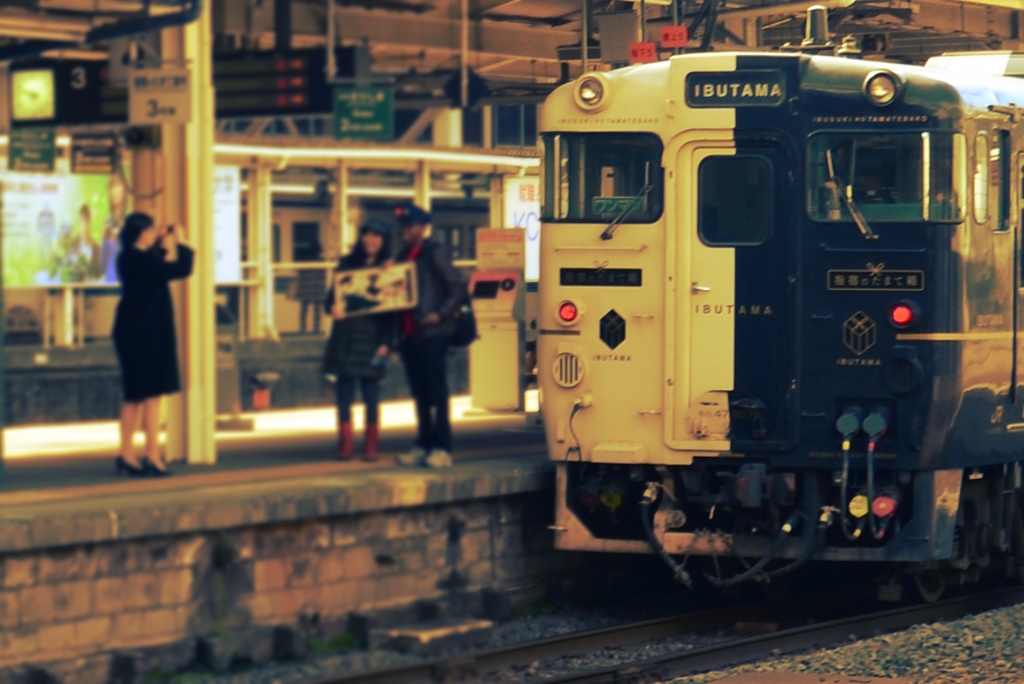 電車だって、きっと良い笑顔ｗ