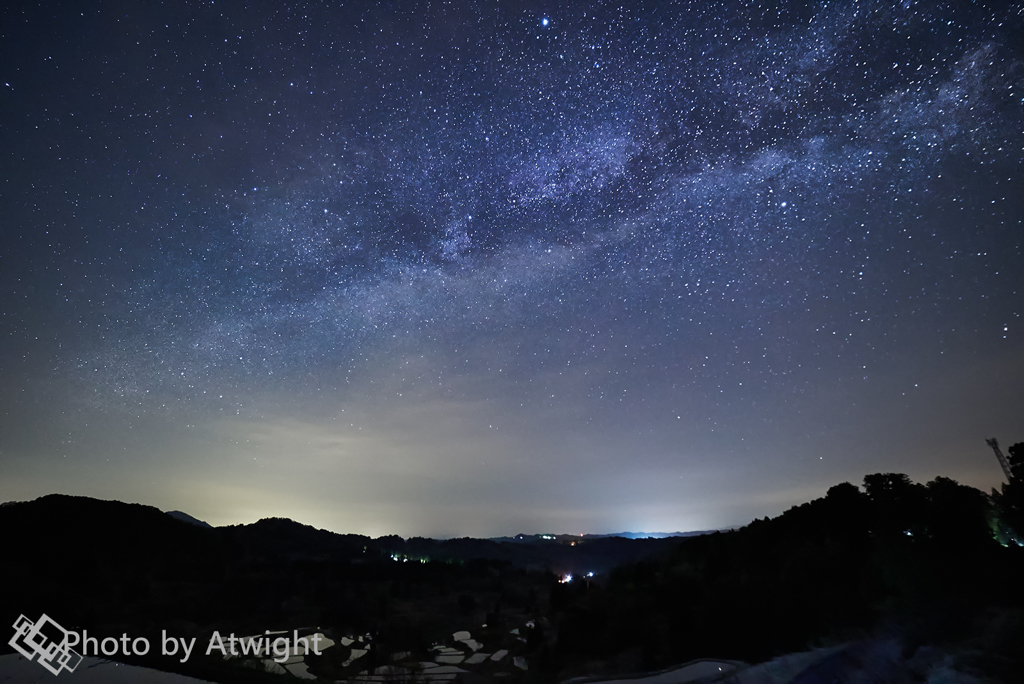 棚田の夜