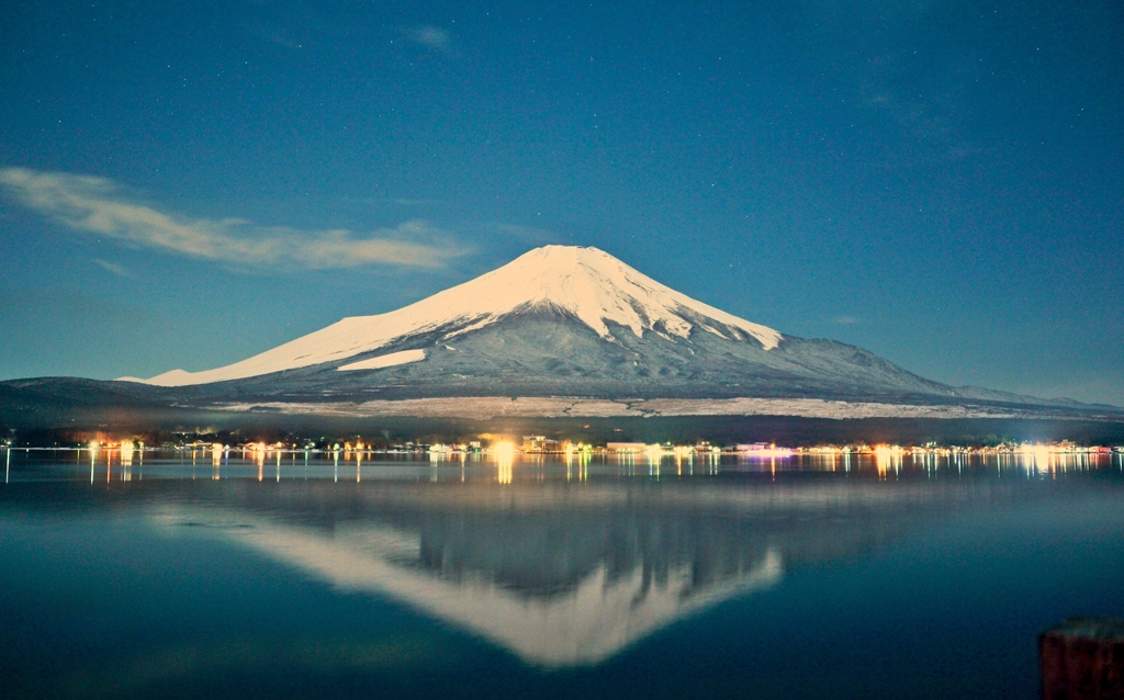 月夜の晩に富士を撮る ～山中湖長池～
