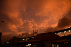 赤く染まる空8/10